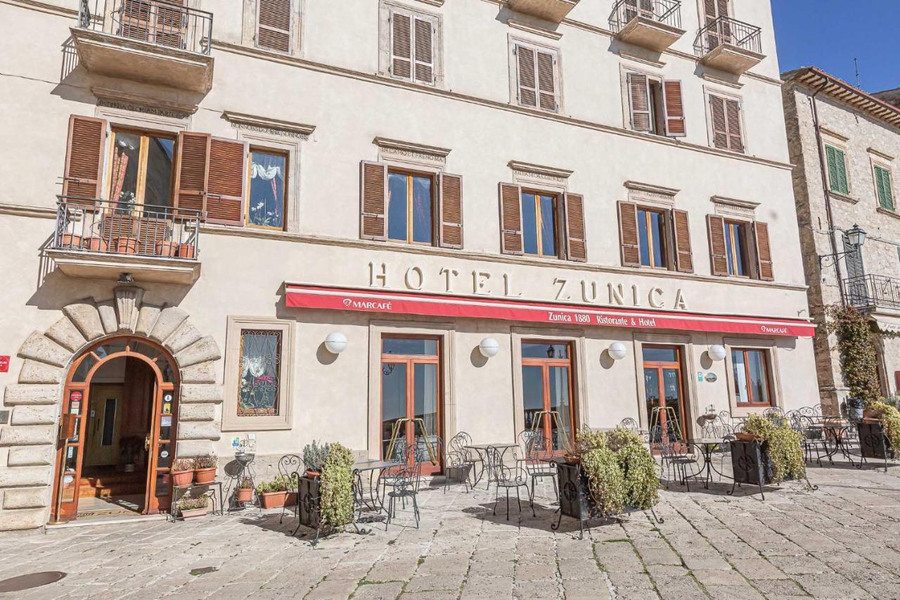 Hotel Zunica Ospitalita Dal 1880 Civitella Del Tronto Exterior foto